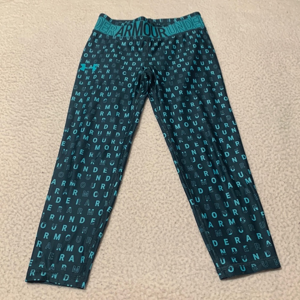 Under Armour Girls Logo Ankle Crop Legging, EUC, Size Medium